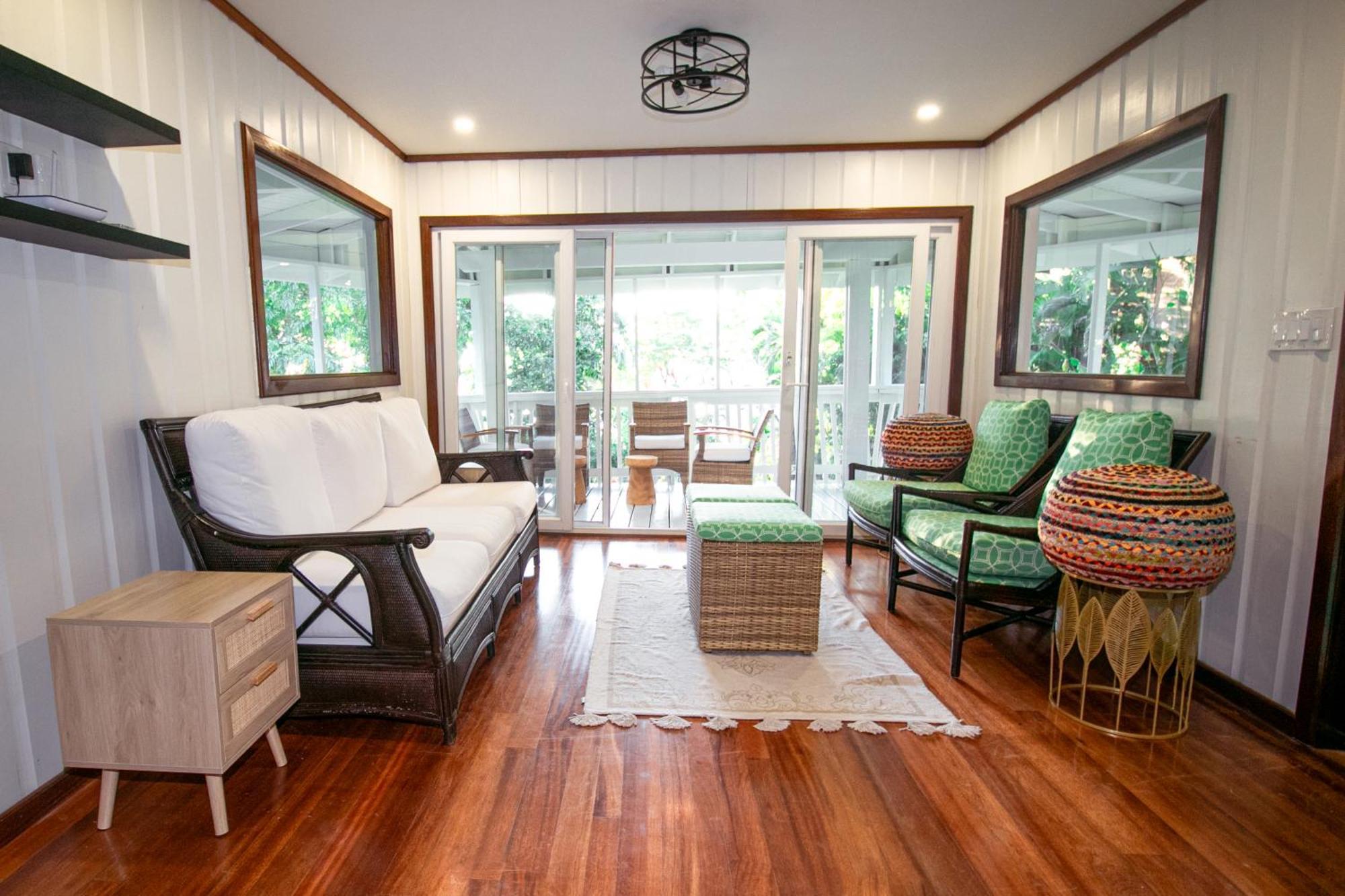Luna Beach Luxury Boutique Beach Front Resort Jobs Bight Esterno foto