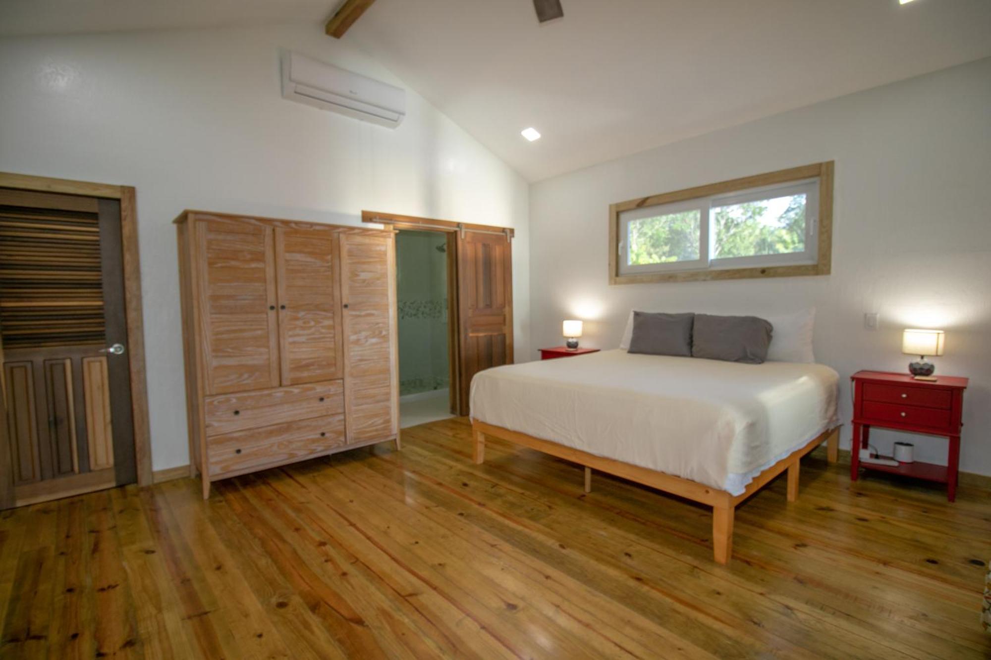 Luna Beach Luxury Boutique Beach Front Resort Jobs Bight Esterno foto